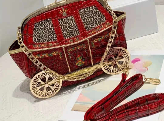 حقيبة كروس كروس كلاسيكية للنساء