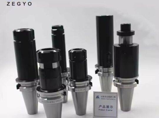 أدوات آلية عالية الدقة 0.003 مم G2.5 BT40 ER32 حاملات أدوات BT40 لمركز آلة CNC