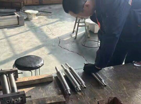قطع غيار ماكينة المعكرونة التجارية ماكينة تقطيع المعكرونة الفوريةDongfangومشط وقاطع المعكرونة لصانعة المعكرونة الطازجة
