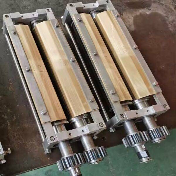 ⁦قطع غيار ماكينة المعكرونة التجارية ماكينة تقطيع المعكرونة الفوريةDongfangومشط وقاطع المعكرونة لصانعة المعكرونة الطازجة⁩ - الصورة ⁦6⁩