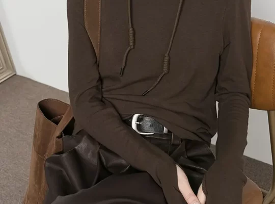 هودي نسائي بلون سادة…