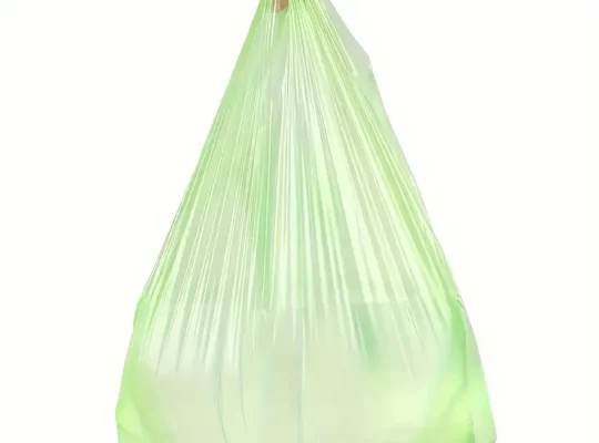 أكياس بلاستيكية خضراء