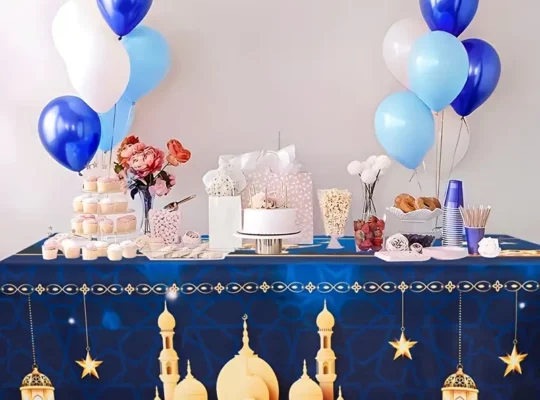مفارش طاولات بوليستر عيد مبارك