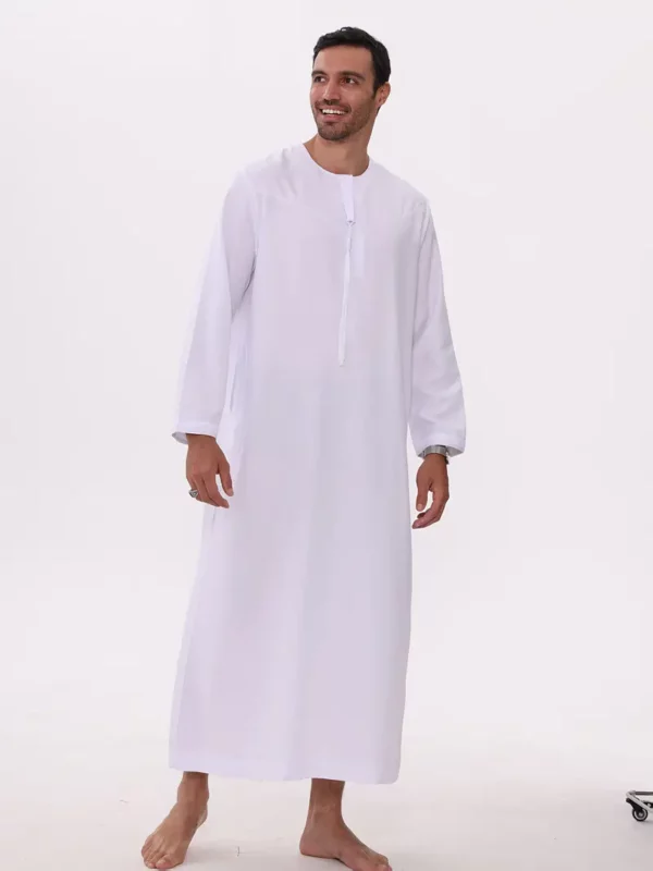 ⁦ثوب رجال أنيق من الحرمين - 100% بوليستر⁩ - الصورة ⁦2⁩