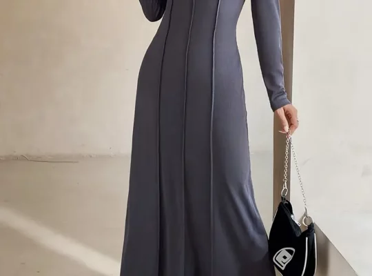 فستان نسائي طويل الأكمام بياقة دائرية للخريف
