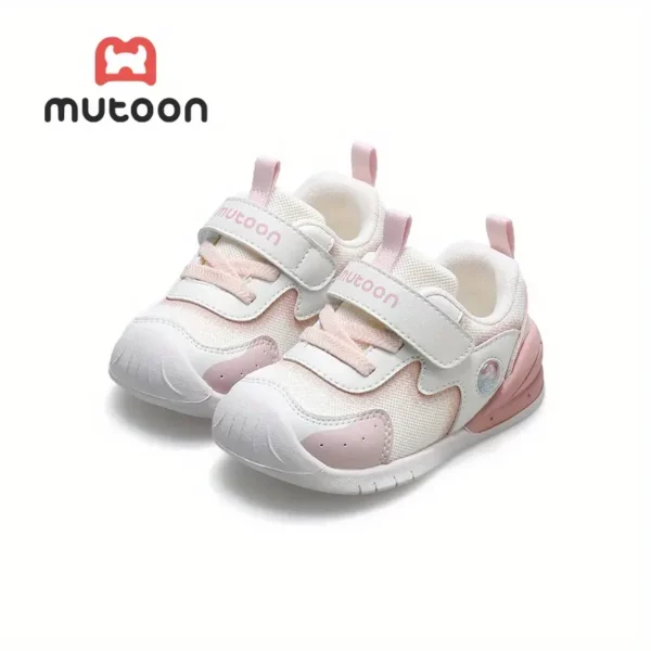 أحذية رياضية خفيفة الوزن للرضع منMutoon - أحذية مشي للأطفال مع أصابع القدم المزودة، شبكة تنفسية، مناسبة للأولاد والبنات من عمر 6 إلى 18 شهرًا في فترة المشي في الربيع والصيف والخريف، سميكة