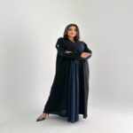 ⁦عباية وشاح شتوية⁩ - الصورة ⁦3⁩